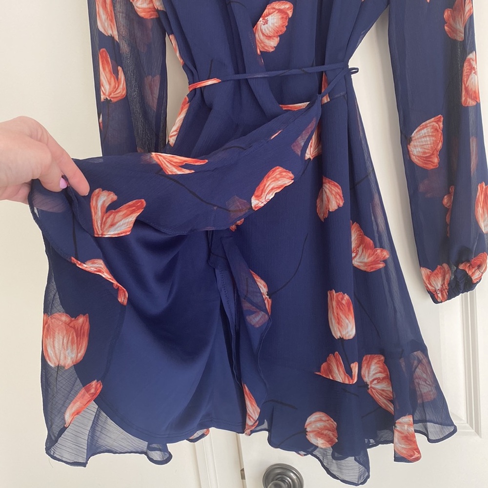 NWOT long sleeve floral wrap dress - Picture 6 of 8